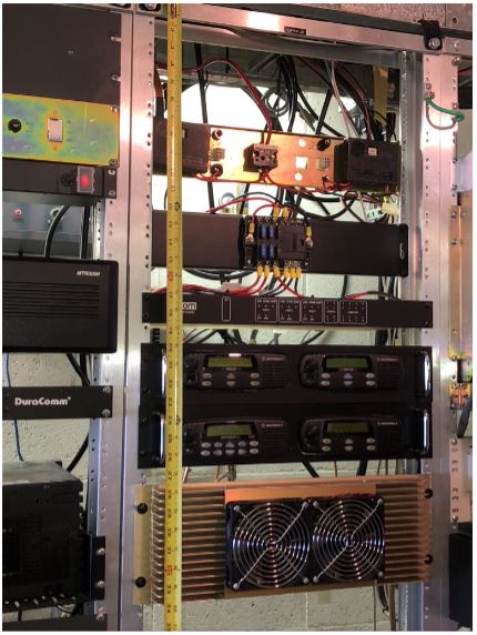 N7GDE repeater equipment rack